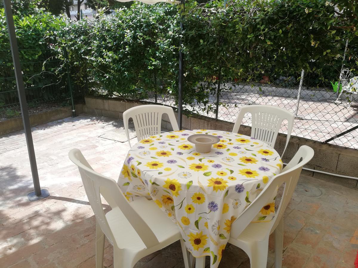 La Piccola Oasi Con Parcheggio Apartment Флоренция Екстериор снимка
